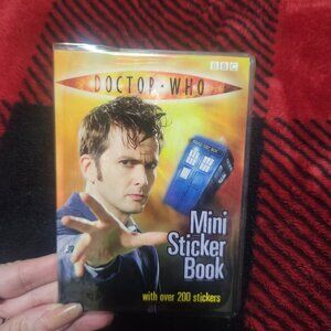 Doctor Who Sticker Book New
